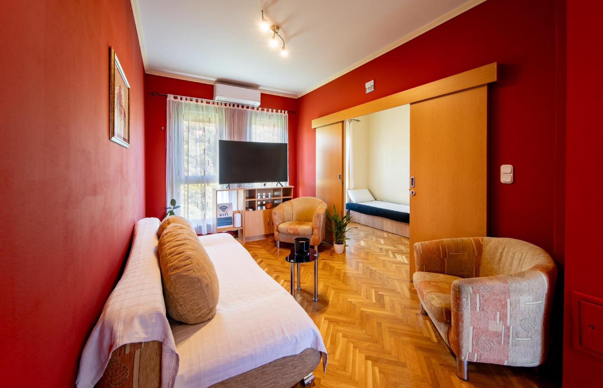Rab Centar Due Apartment Palit Exterior photo